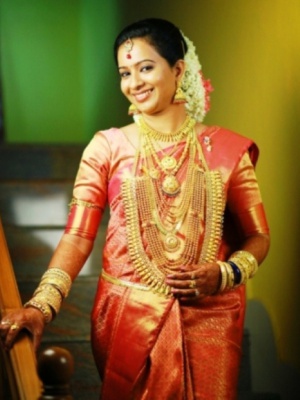 a traditional hindu bride_1